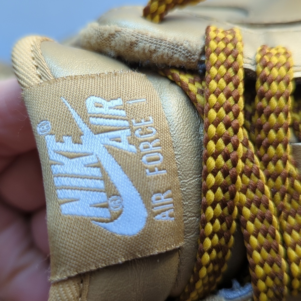 NikeiD Custom Designed Gold and Black Sneakers 2015 Size 8.5 - Picture 11 of 16